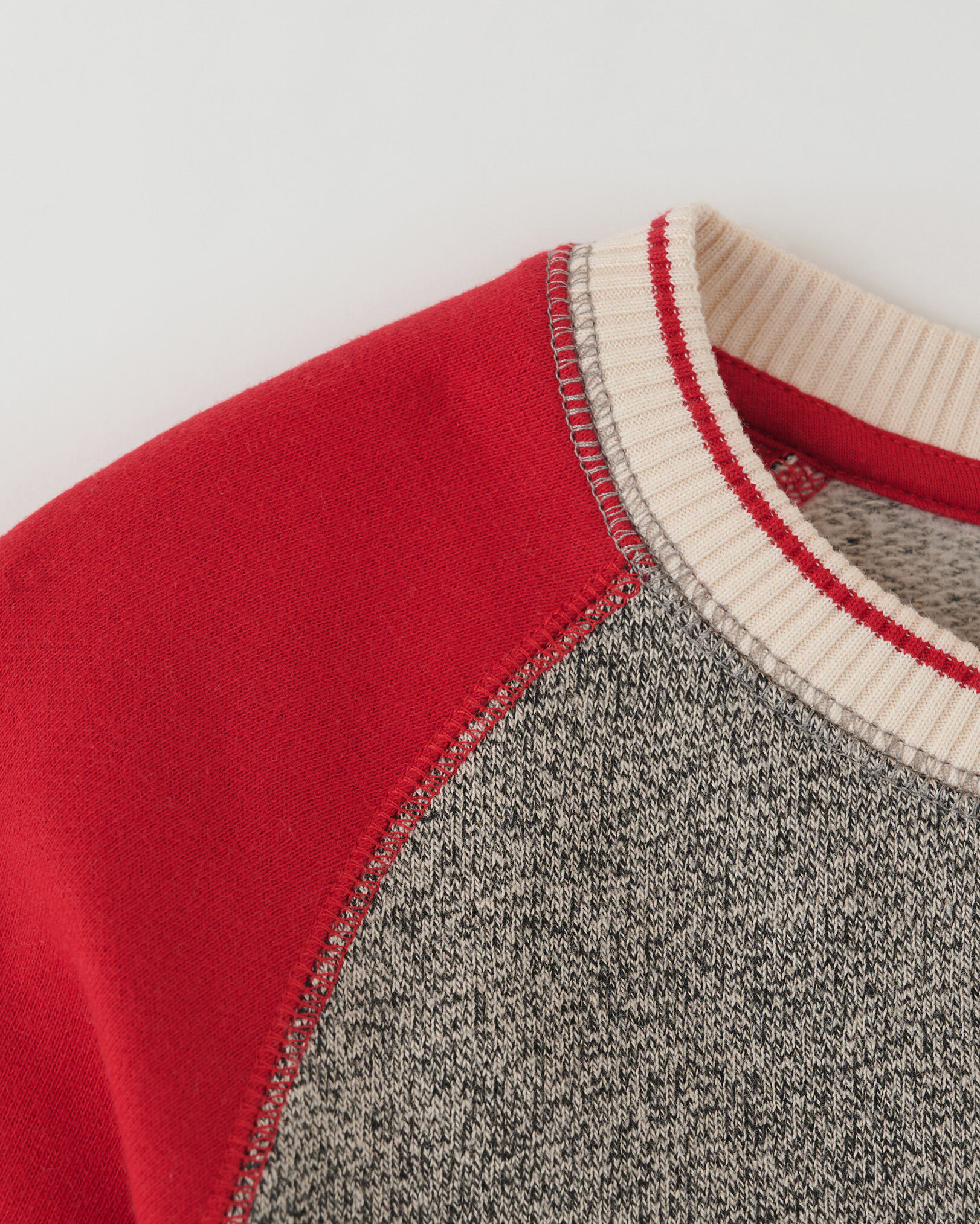 Boys Cabin Crewneck Sweatshirt Sweatshirts and Hoodies Roots