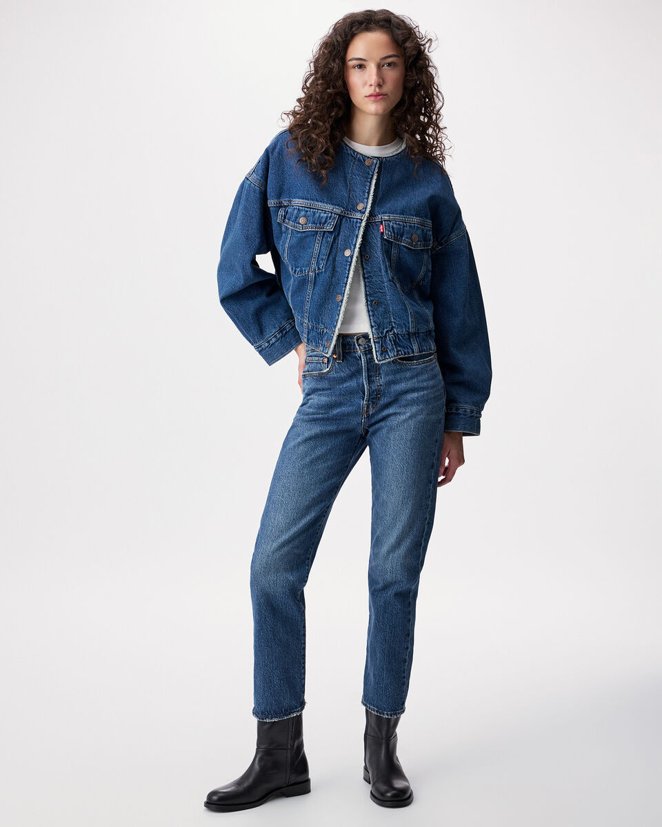 Levi's&reg; Womens Collarless Crop Sherpa Trucker Jacket