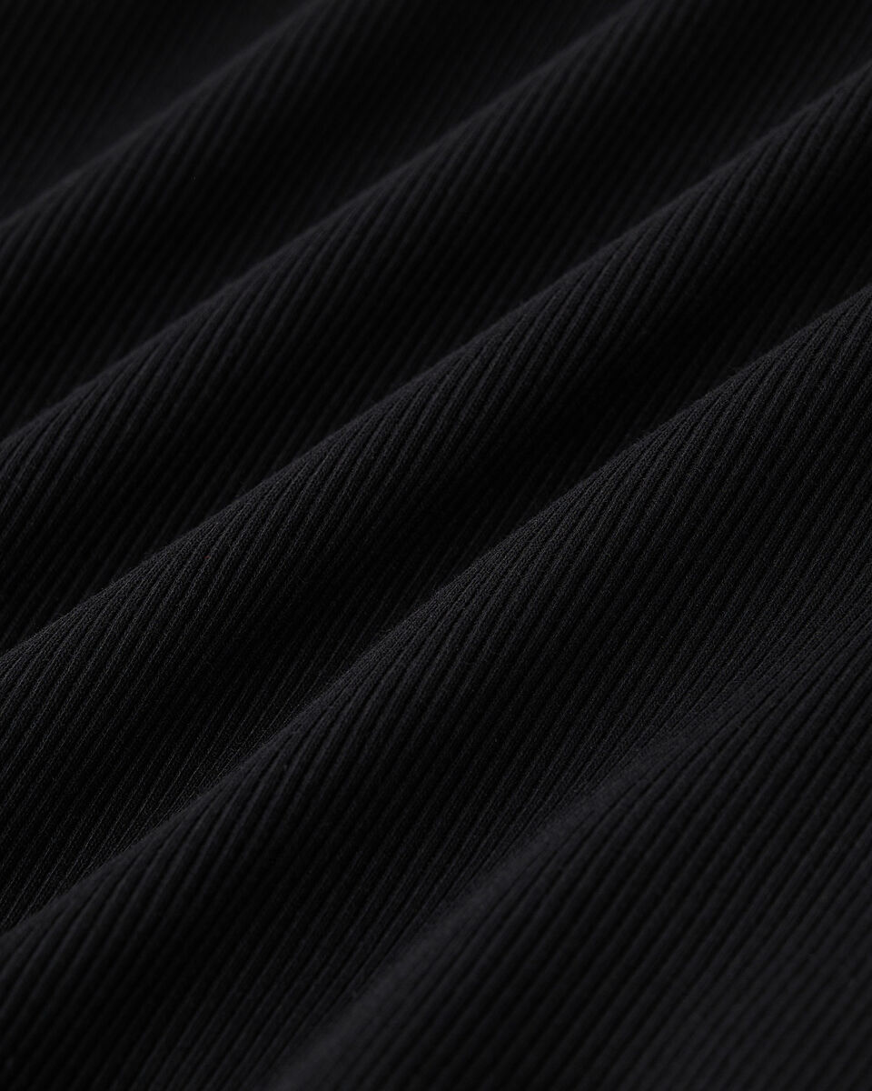 Roam Rib Fitted Short Sleeve Top