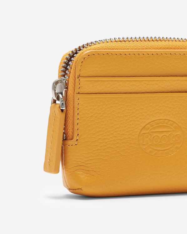 Pochette &agrave; glissi&egrave;re pour cartes en cuir Cervino