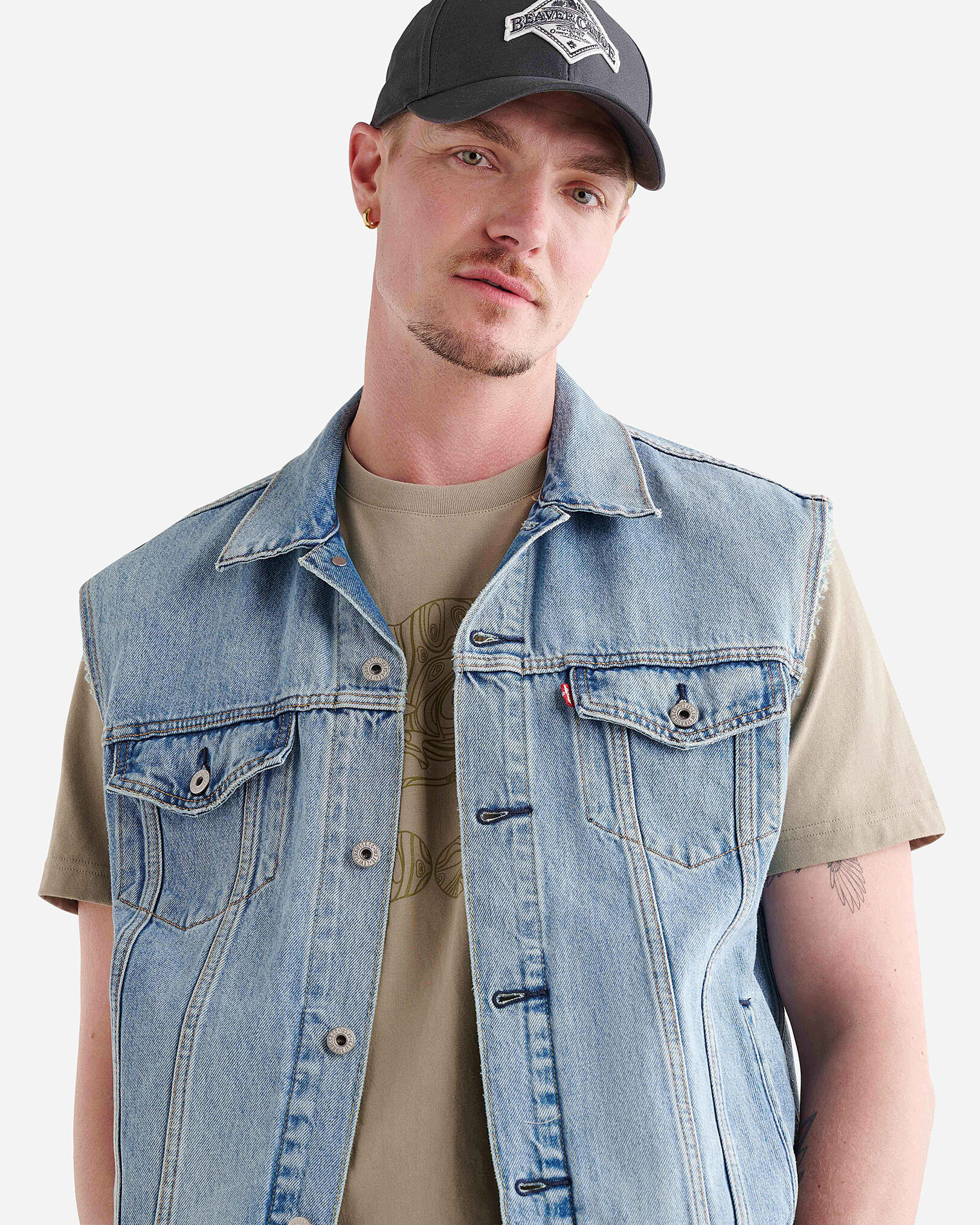 Levi's trucker vest hotsell