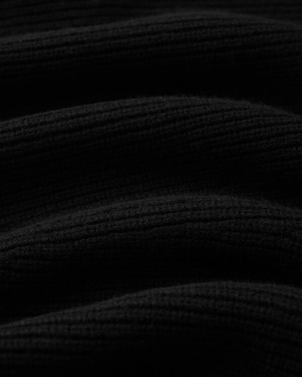 Bowen Rib V-Neck