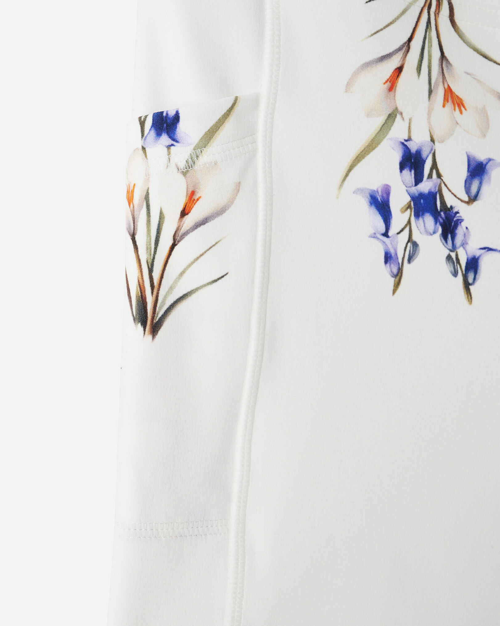 Restore Stretch Pocket Floral Bike Short 5 Inch