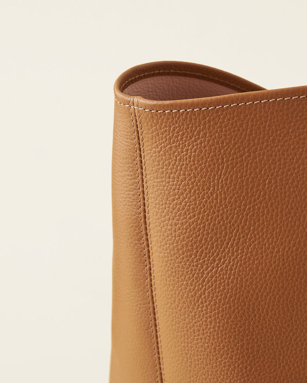 Carryall Tote Cervino Carryall Tote Cervino