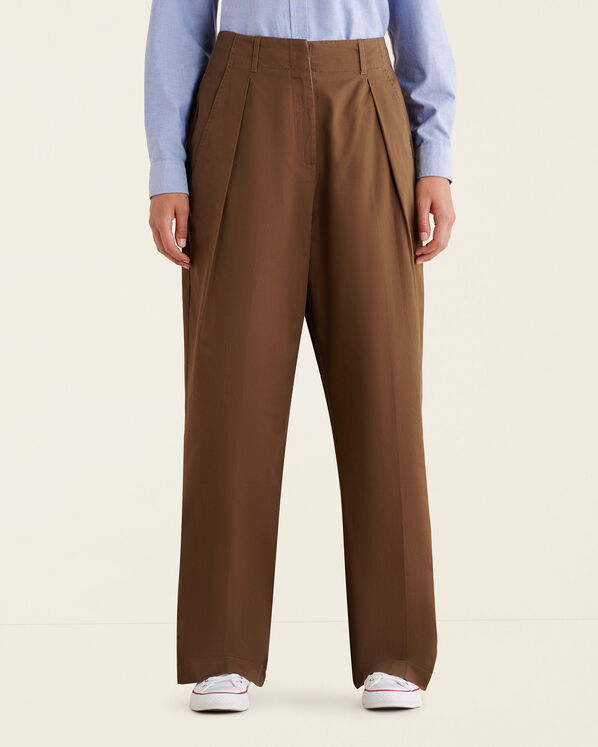 Tailored Pleated Pants