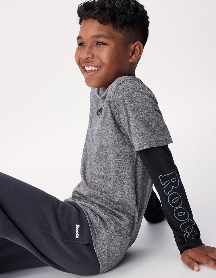 Boy wearing grey activewear