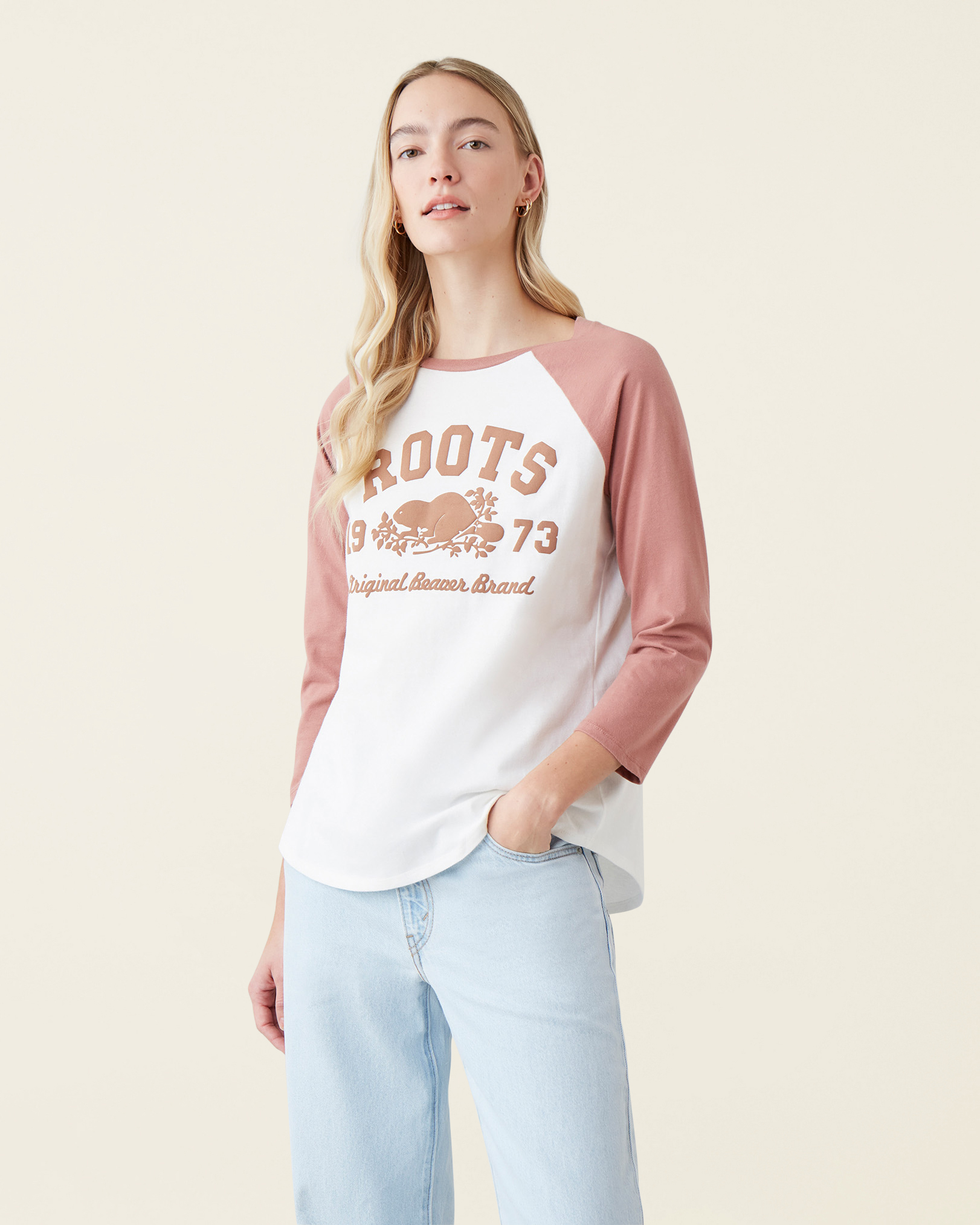 Roots Women's Original Beaver Long Sleeve T-Shirt in Dark Fawn