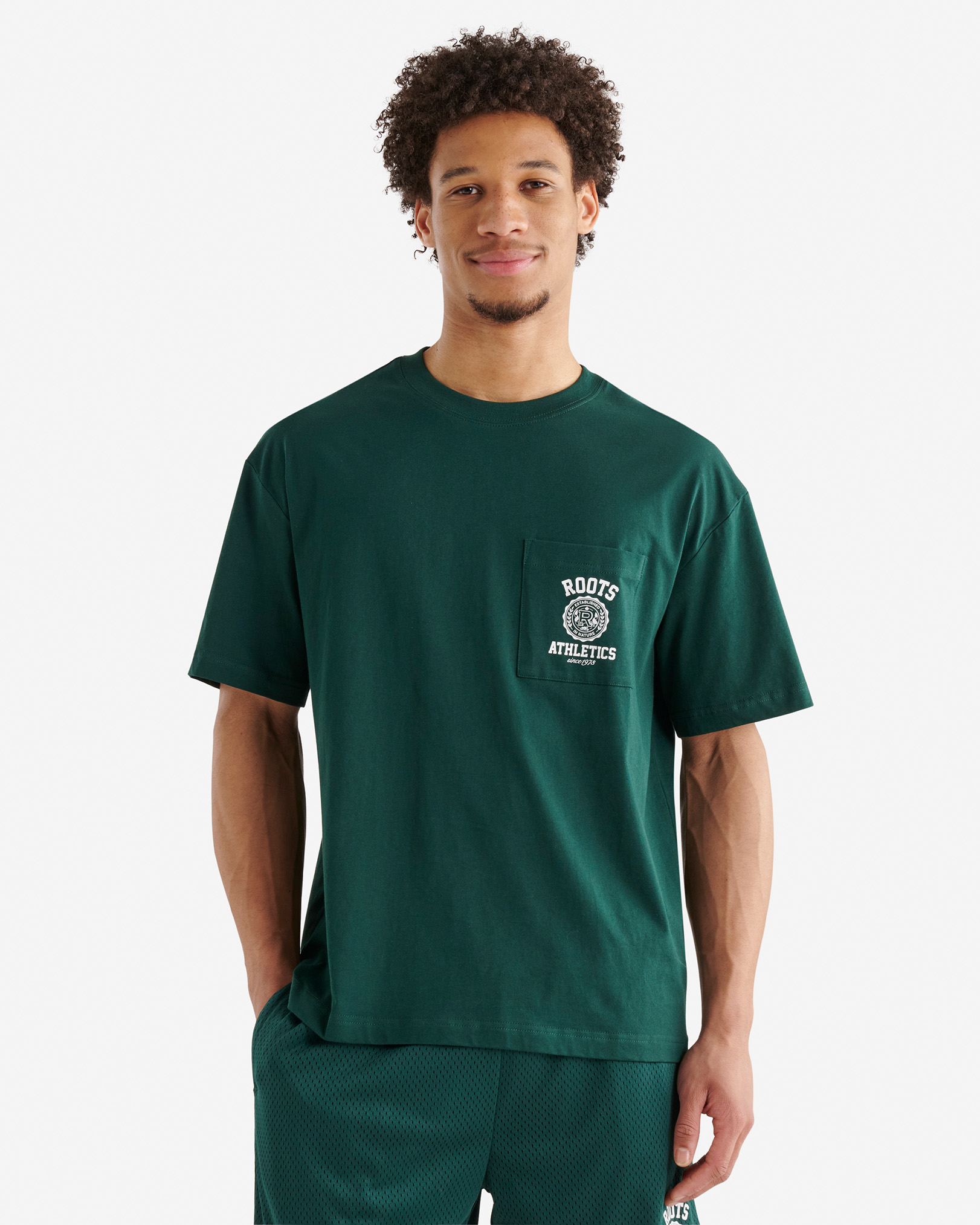 Roots Men's Legacy Crest Pocket T-Shirt in Varsity Green