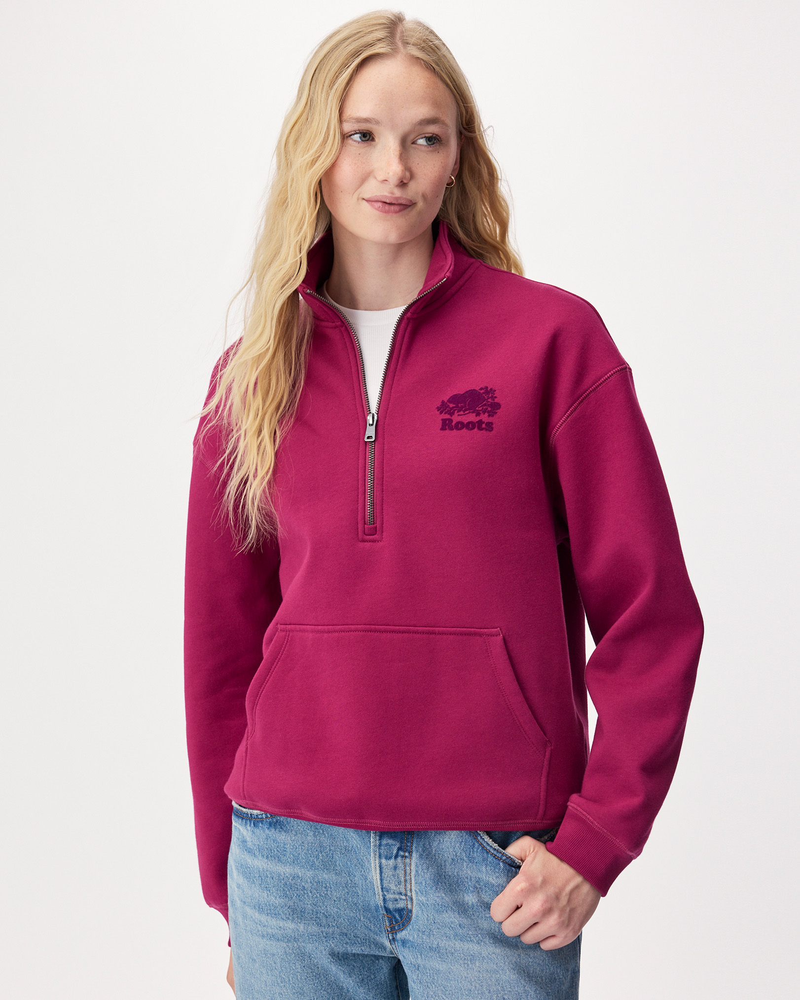 Roots Organic Cooper Relaxed Quarter Zip Stein in Winter Berry