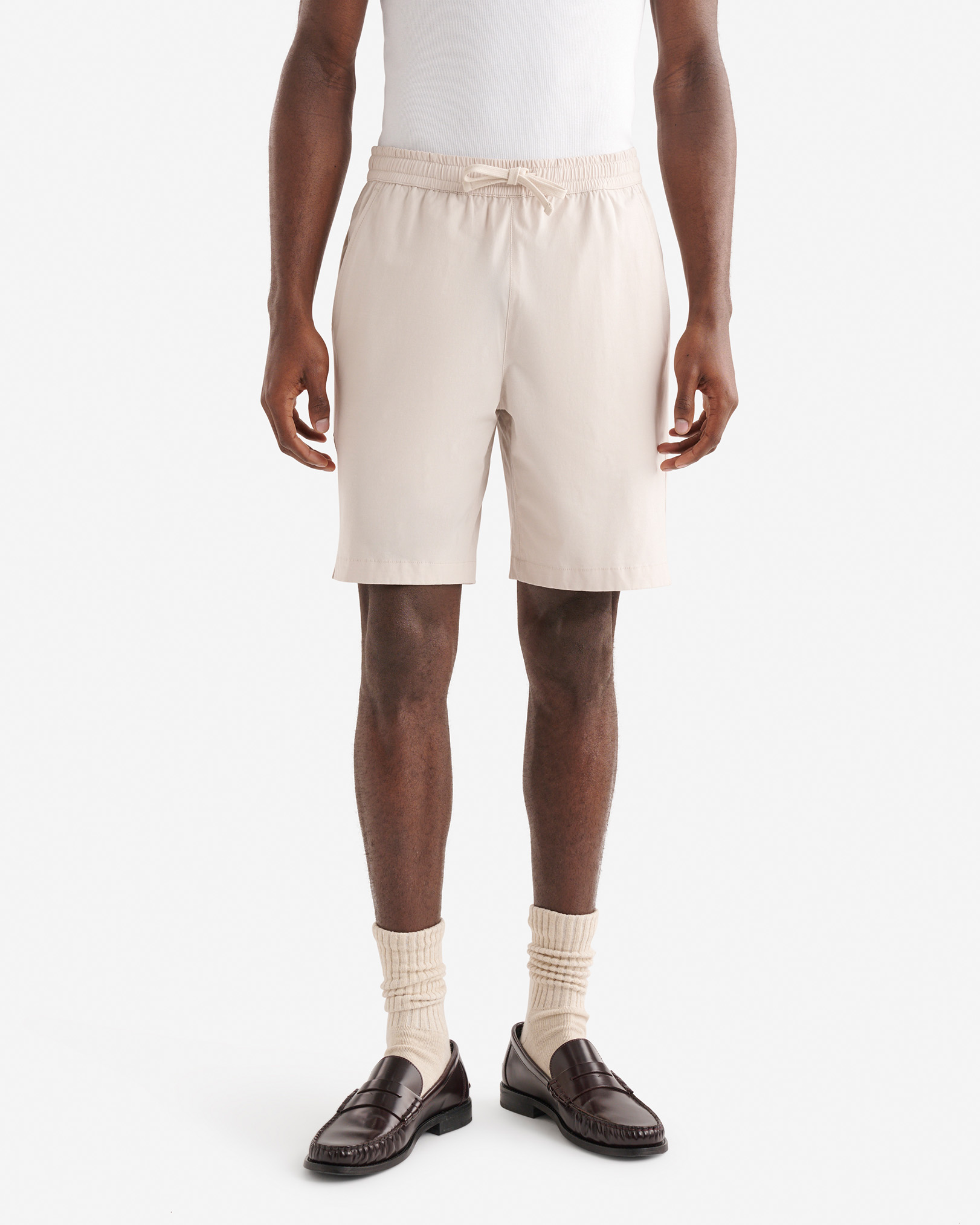 Roots Wasaga Short 8 Inch in Faded Khaki