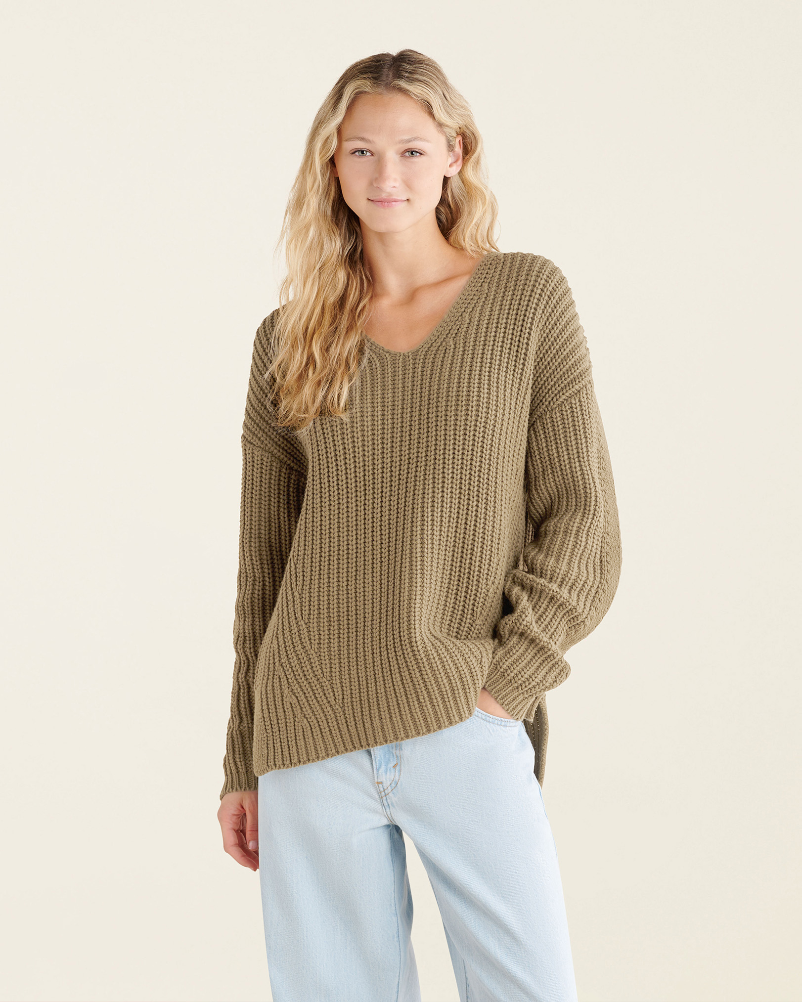 Roots Elora V-Neck Sweater Shirt in Deep Olive