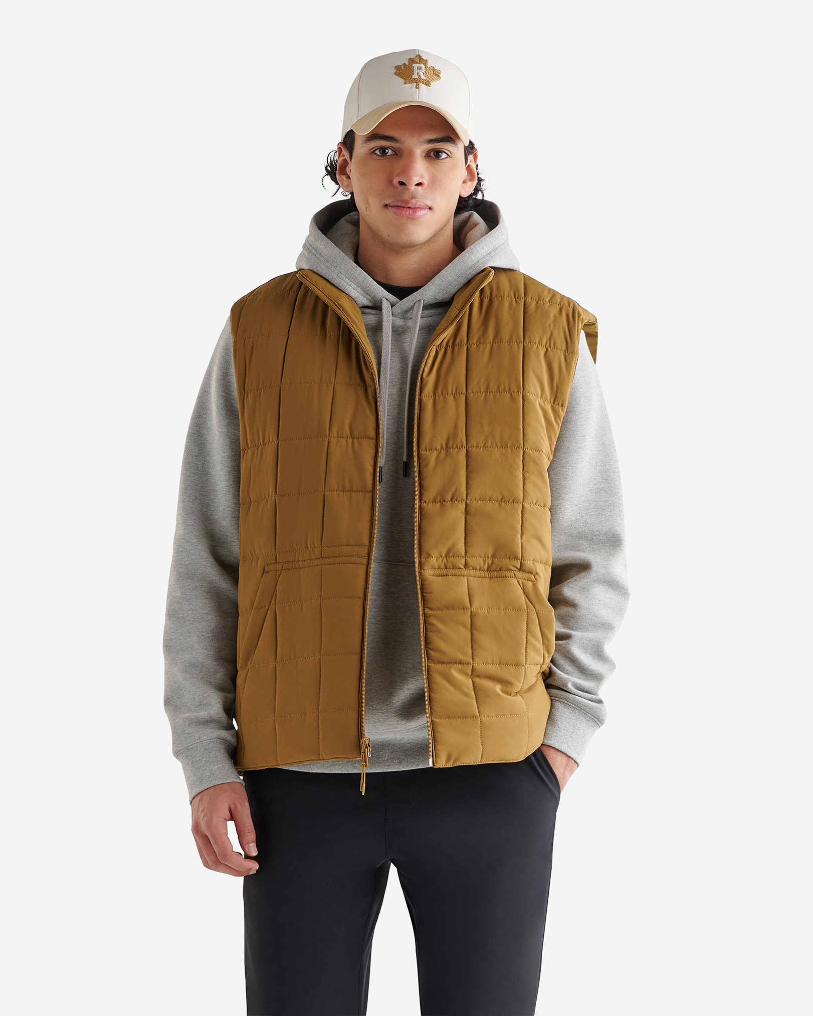 Roots Active Insulated Vest in Butternut