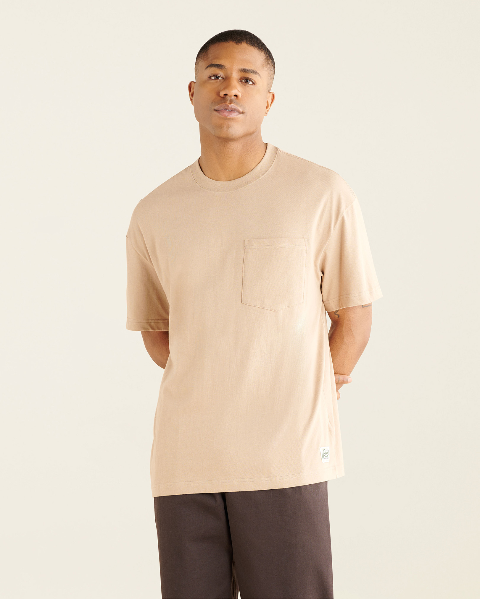 Roots Men's Logo T-Shirt in Warm Stone
