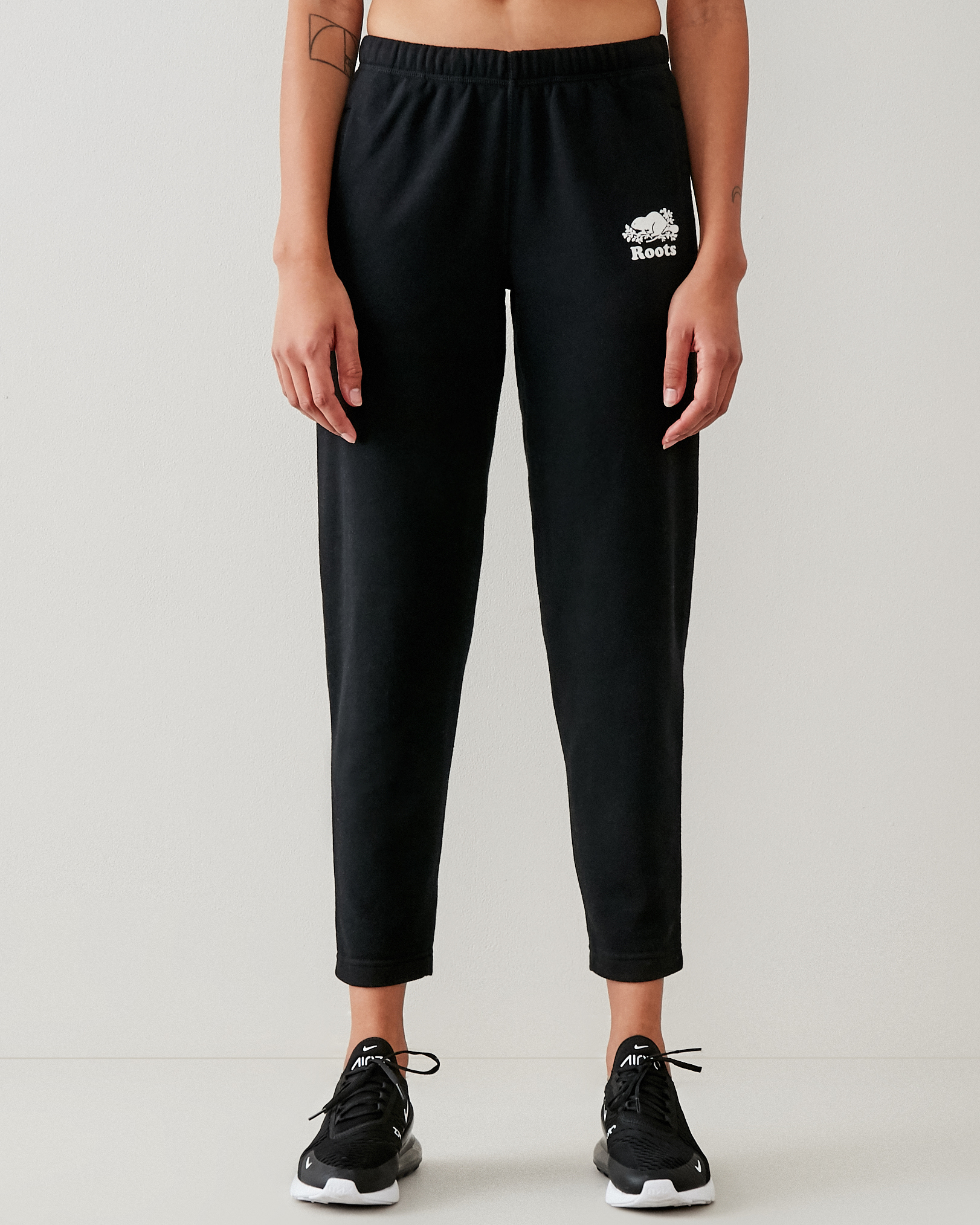 Roots Easy Ankle Sweatpant in Black