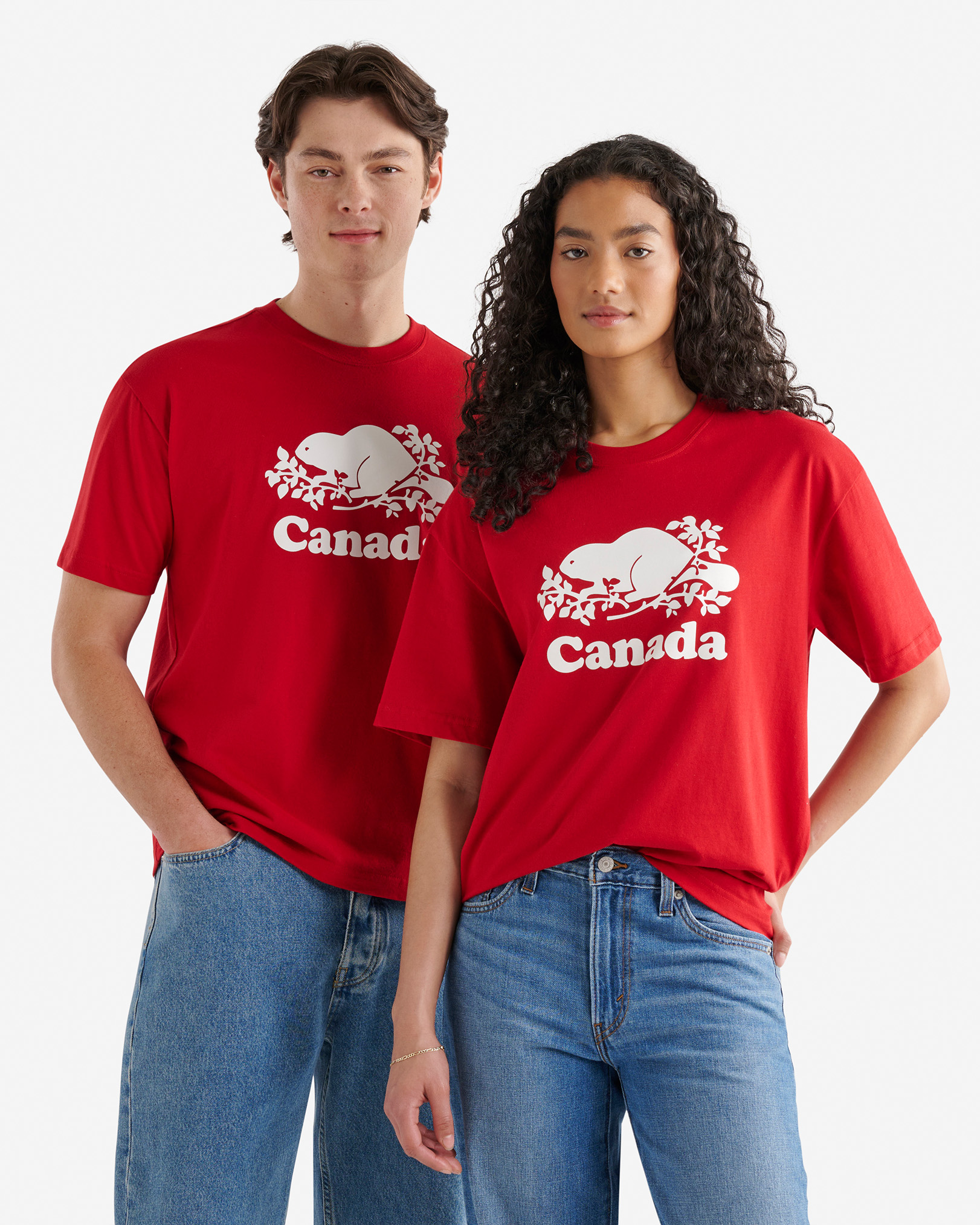Roots Cooper Canada T-Shirt in Sage Red