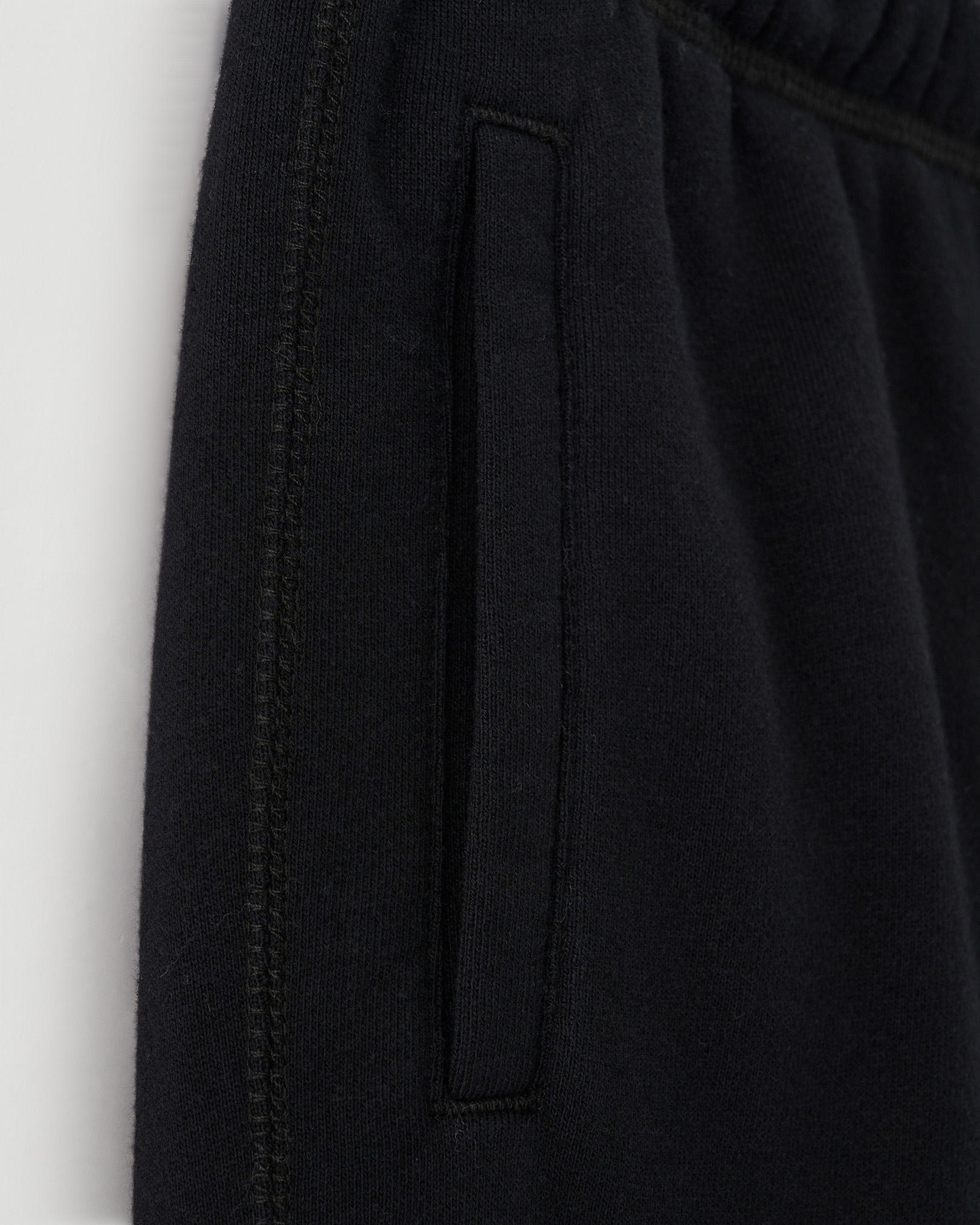 roots original slim cuff sweatpant