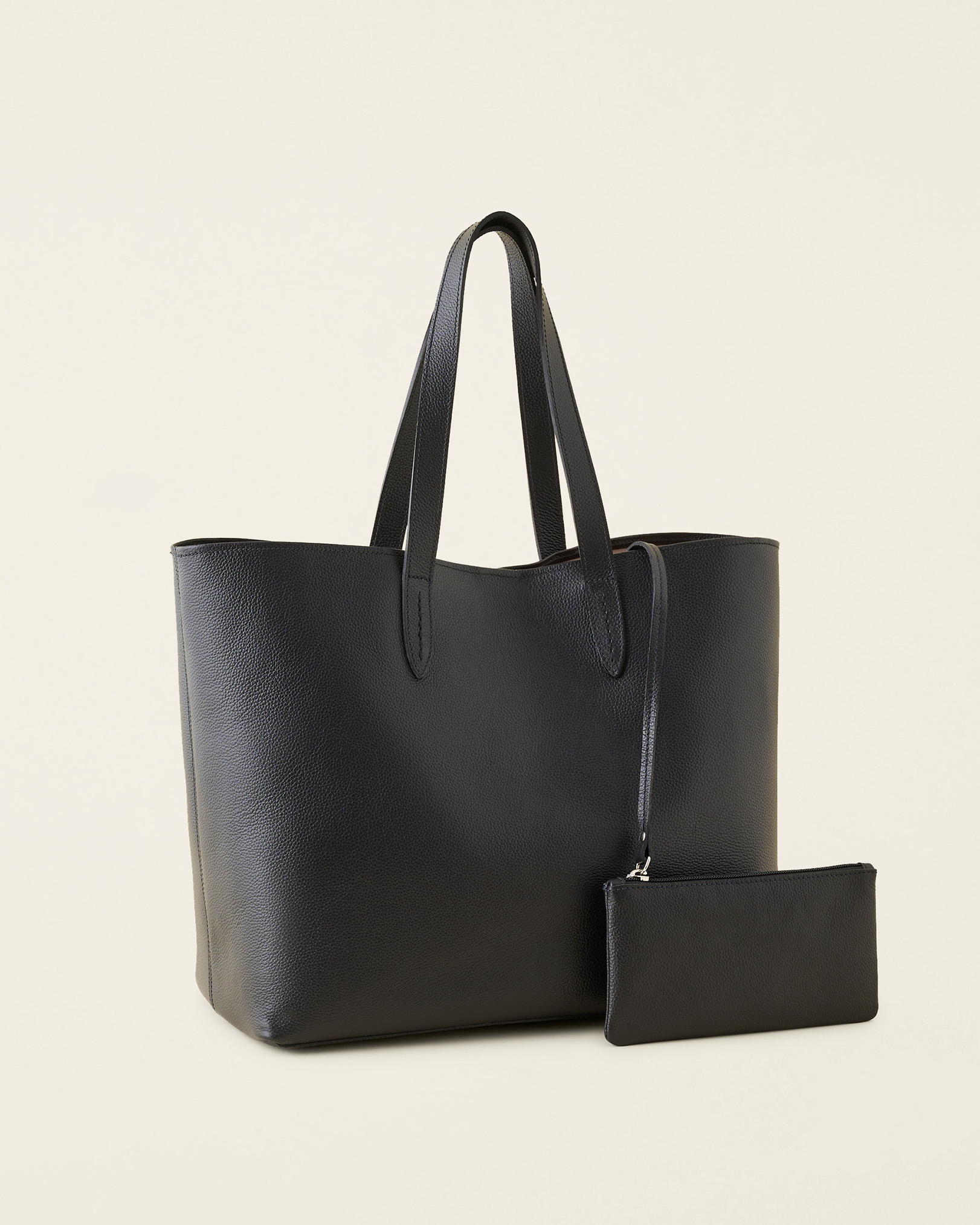 Roots Carryall Tote Cervino in Black/Sand