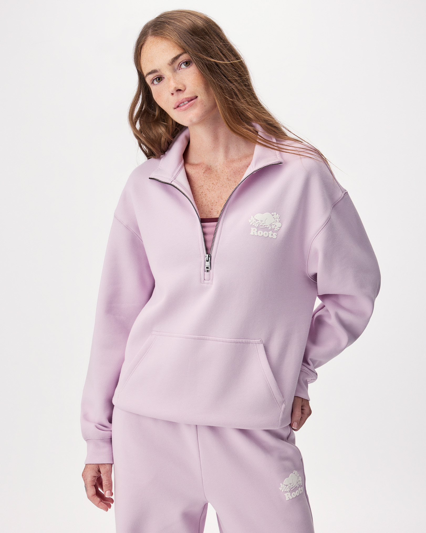 Roots Organic Cooper Relaxed Quarter Zip Stein in Lilac Haze Purple