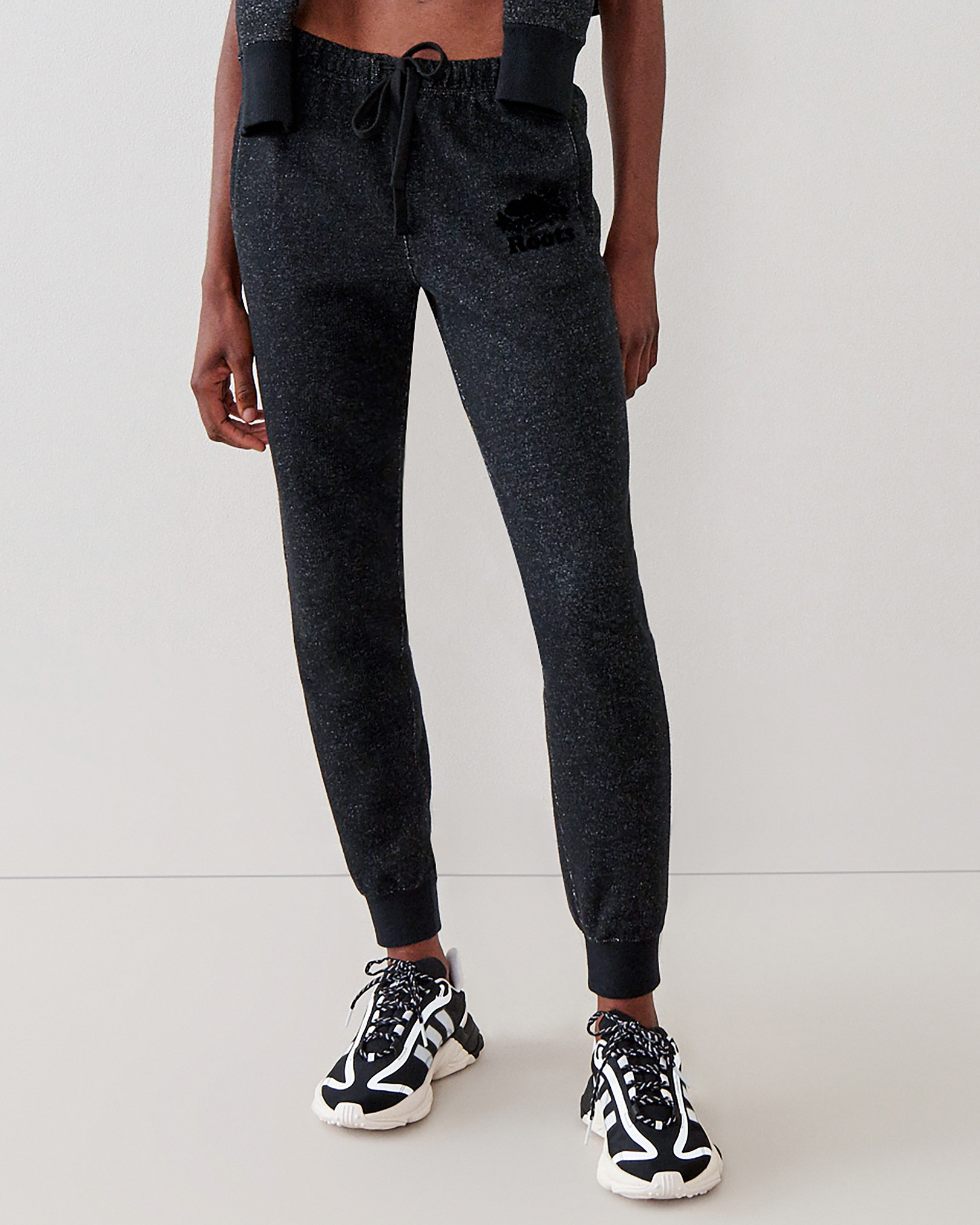 Roots Slim Cuff Sweatpant Short (26 Inch Inseam) in Black Pepper