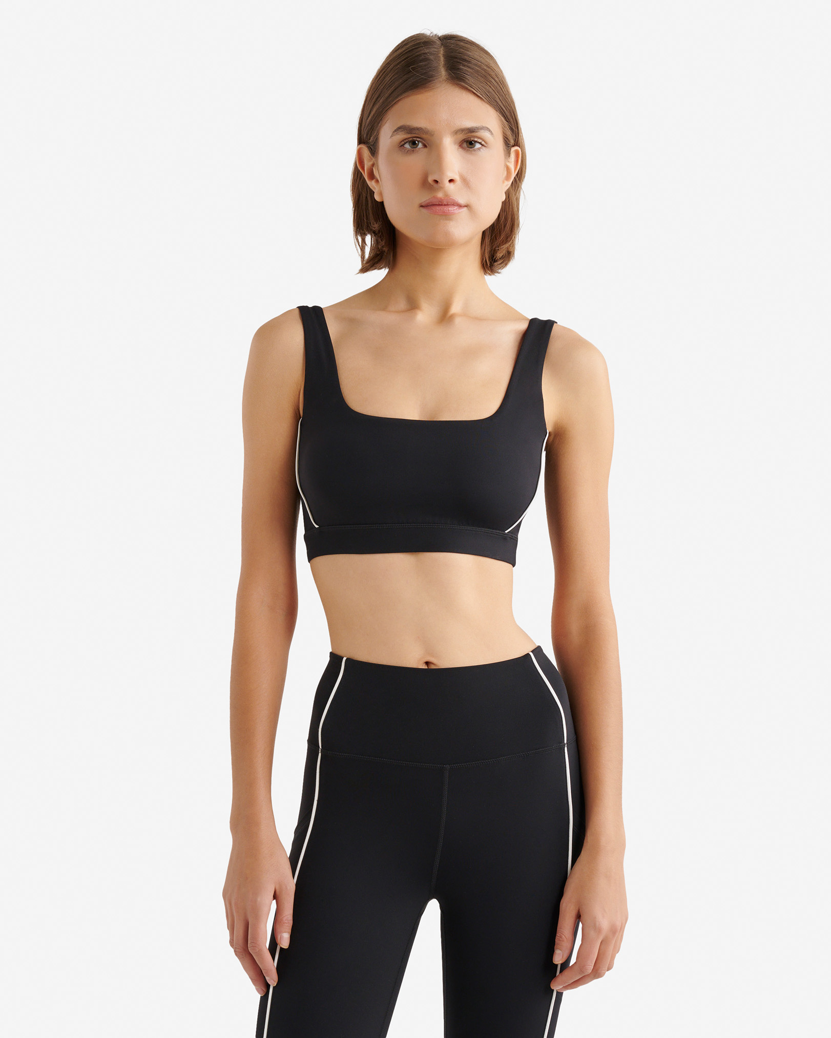 Restore Stretch Piped Sports Bra - Black Restore Stretch Piped Sports Bra - Black