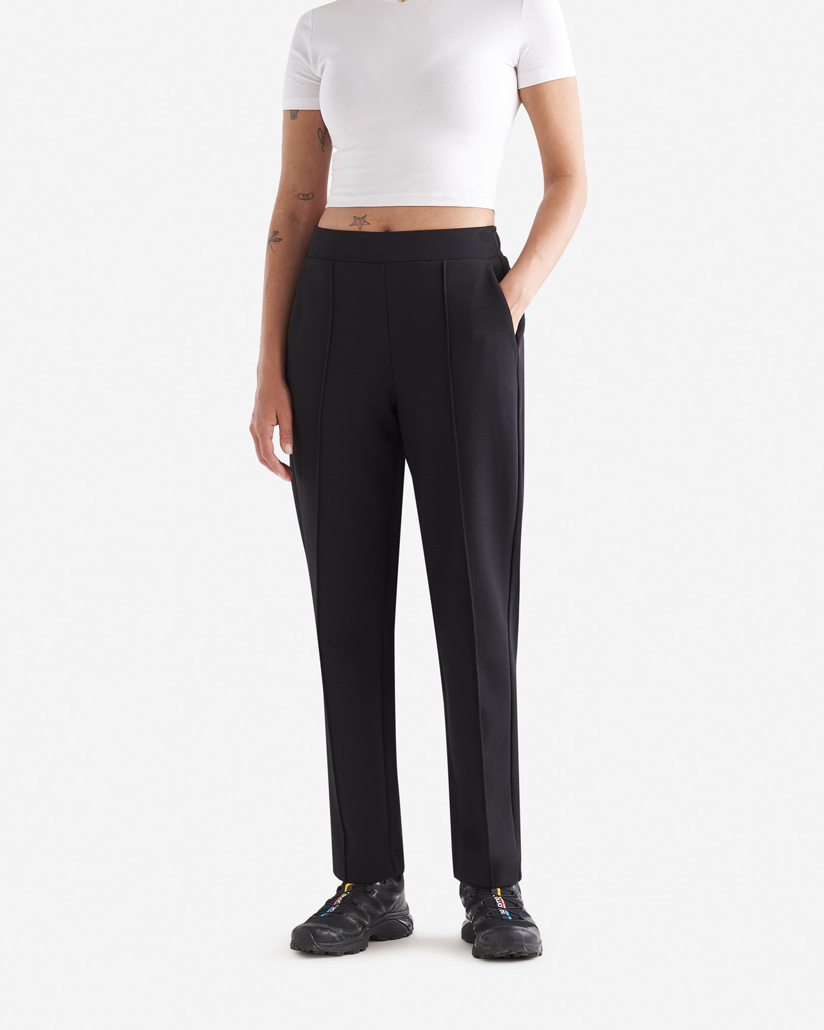 Recover Essential Pull On Pant - Black