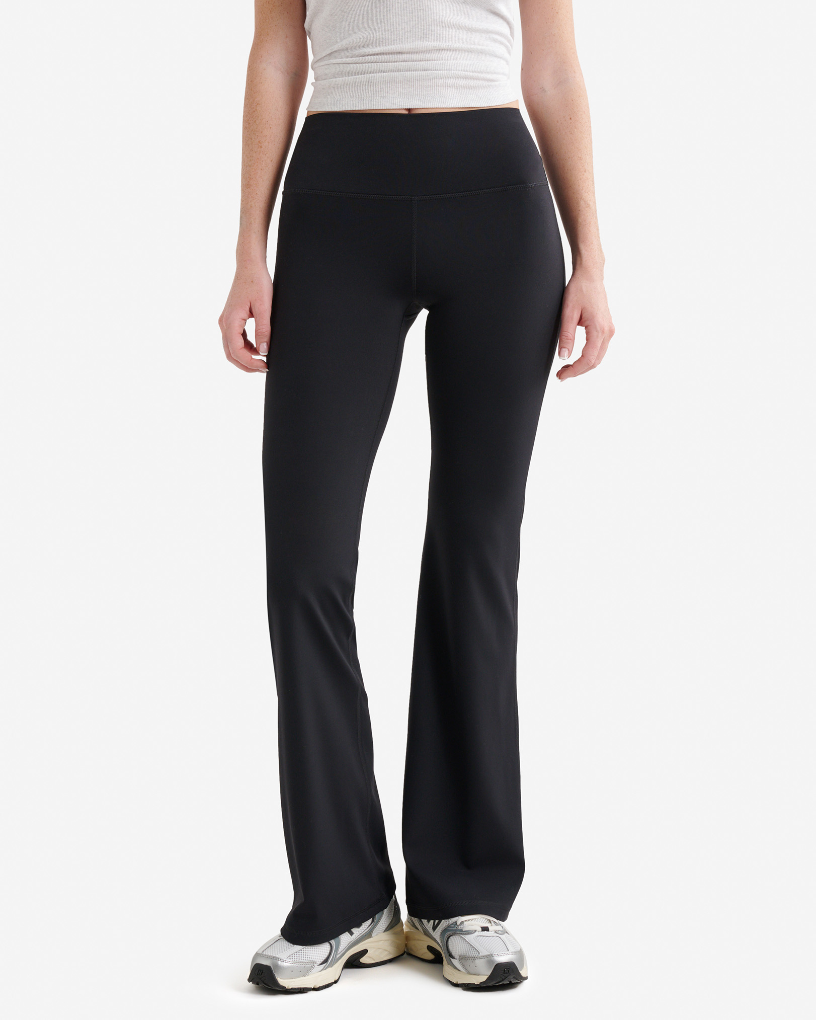 Restore Stretch Flare Legging