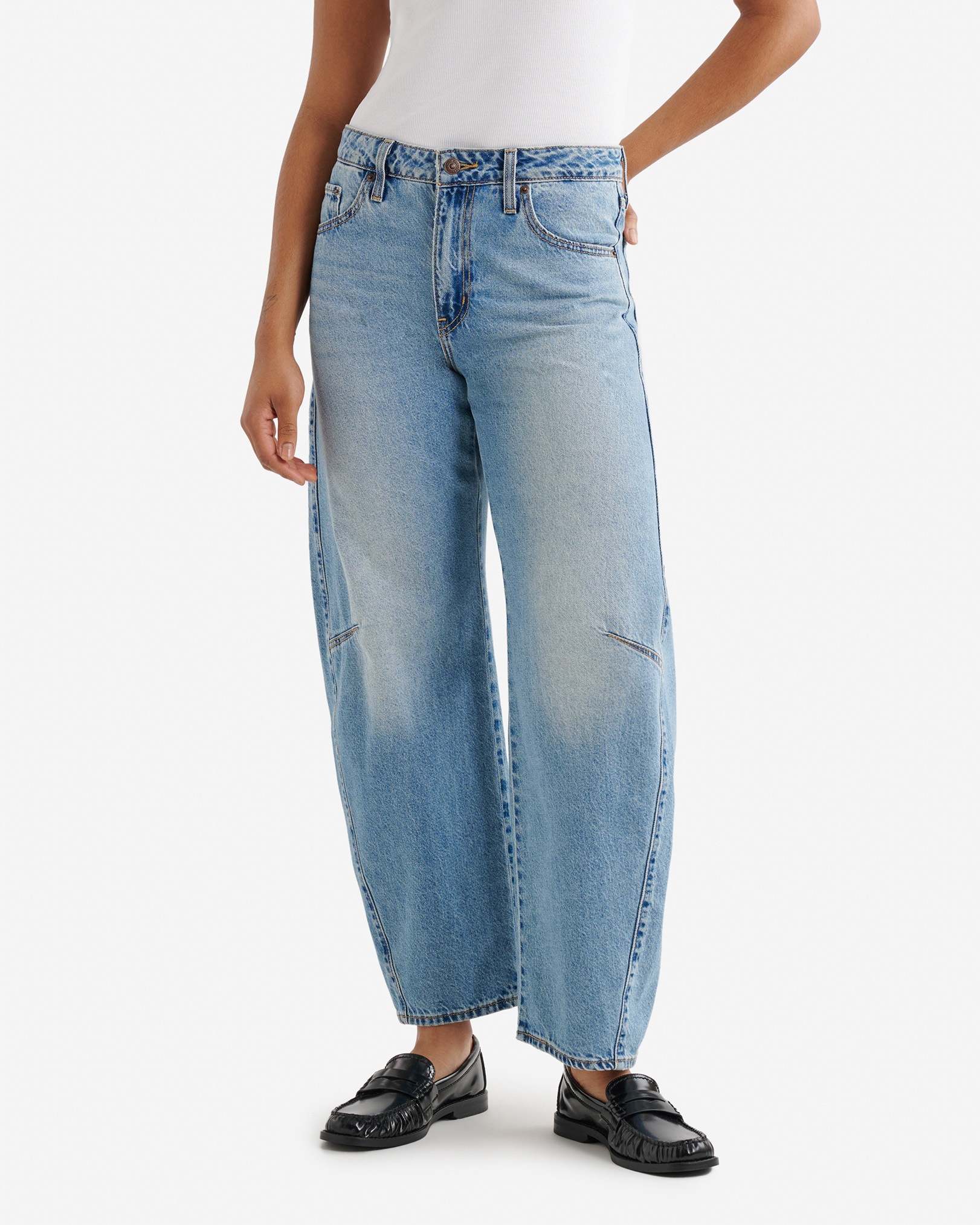 Levi's Baggy Dad Barrel Womens Jeans - Light Blue Levi's Baggy Dad Barrel Womens Jeans - Light Blue