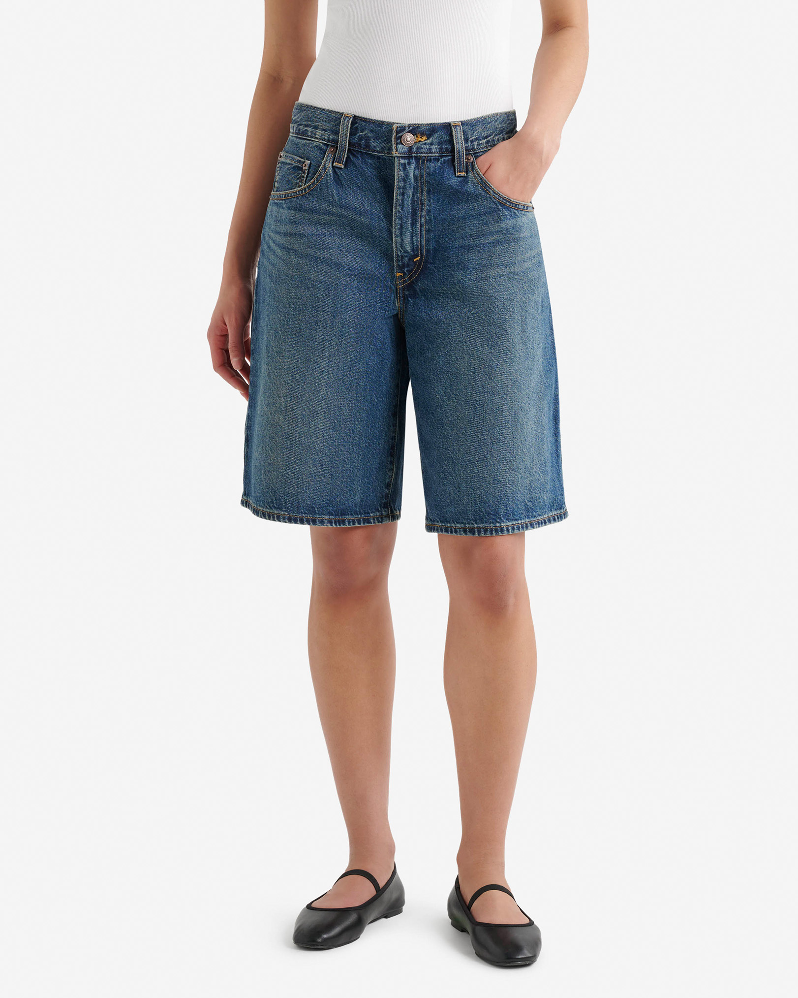 Short ample en denim Levi’s pour femmes 11 po - Bleu Moyen